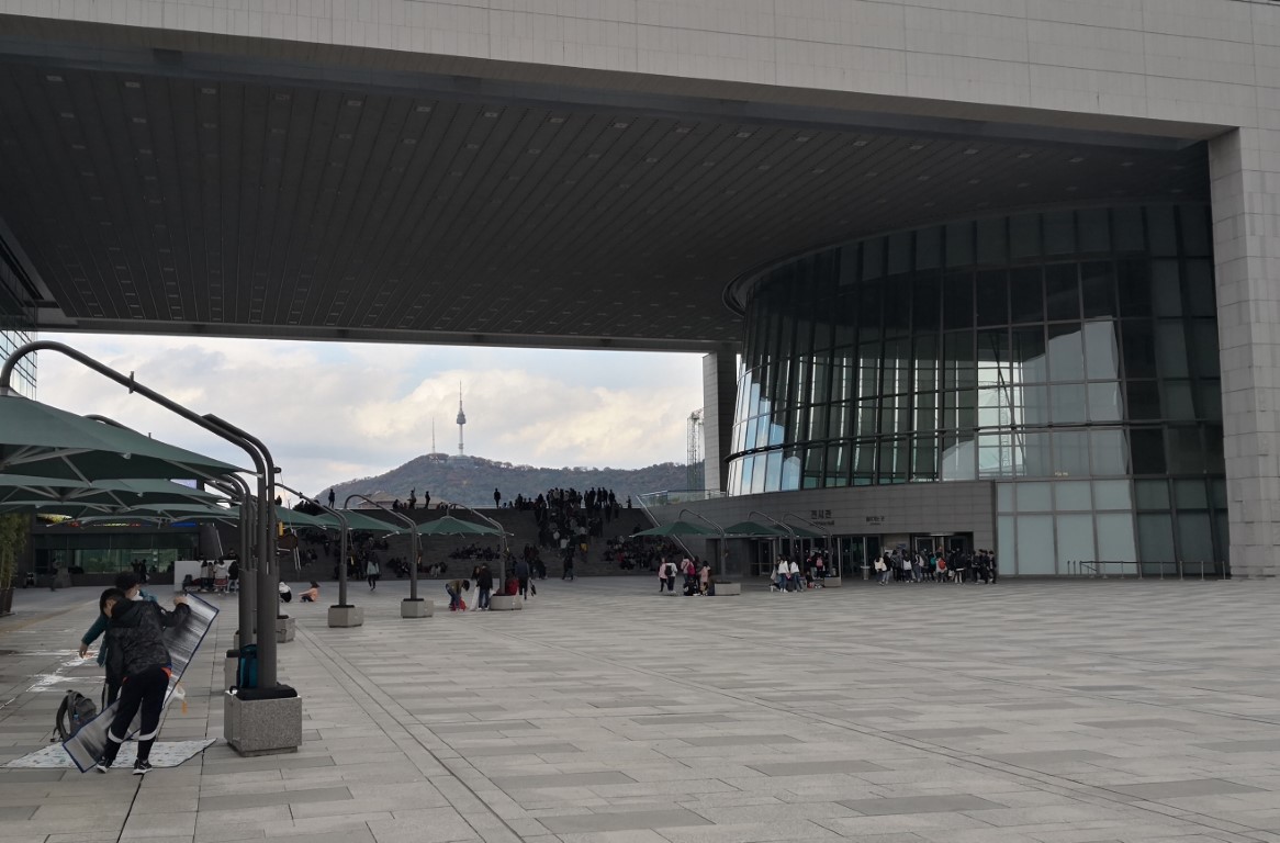 National Museum of Korea Plaza