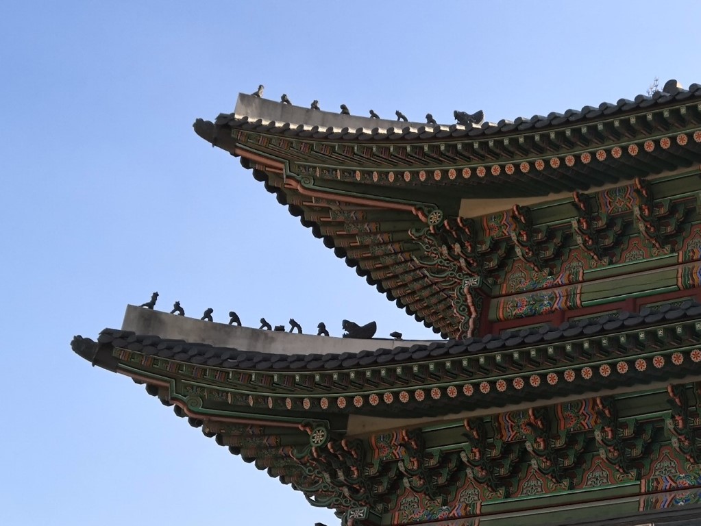 Gwanghwamun roof